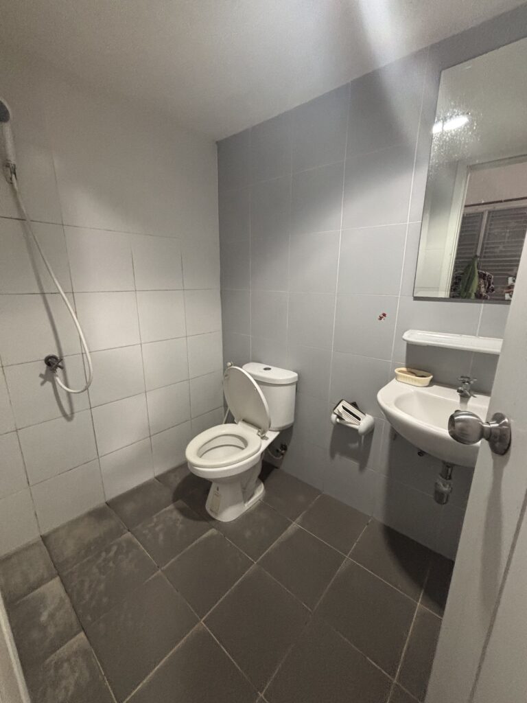 C1611741-9FD2-41BF-99D9-C6F5E49A9910